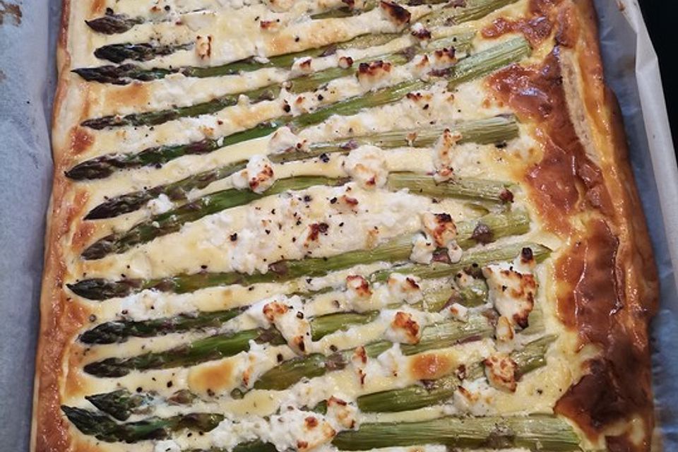 Spargel-Tarte