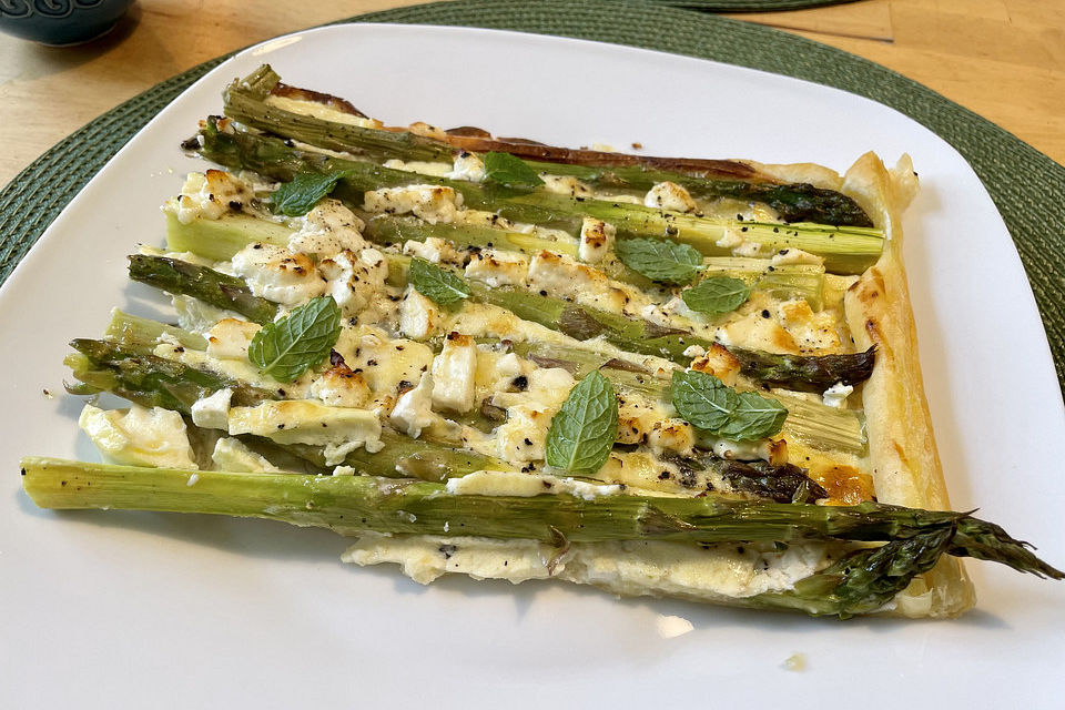 Spargel-Tarte