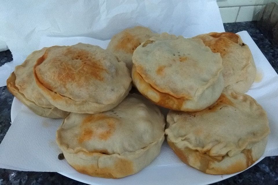 Empanada mallorquina