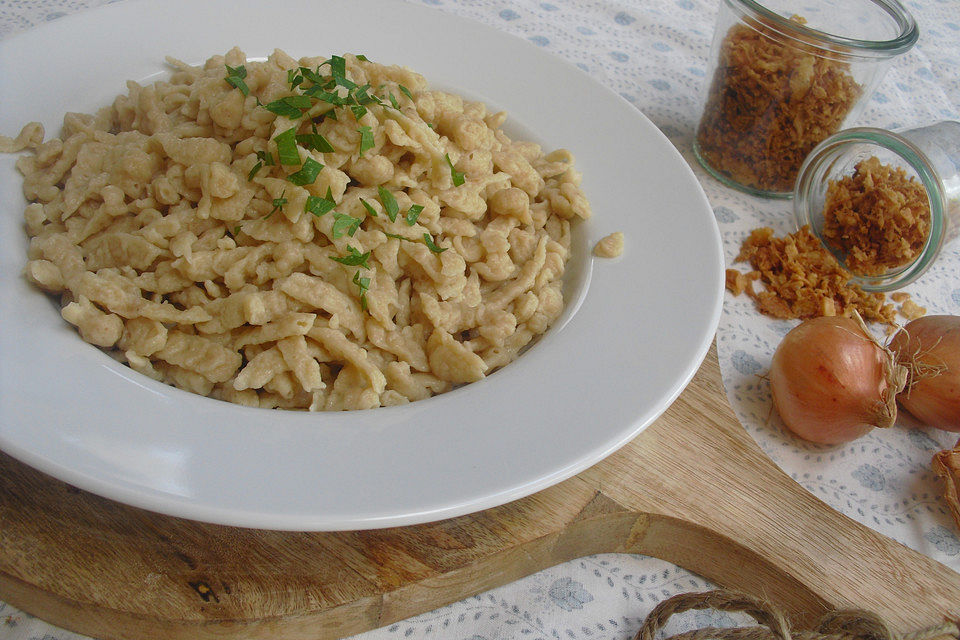 Röstzwiebel-Spätzle