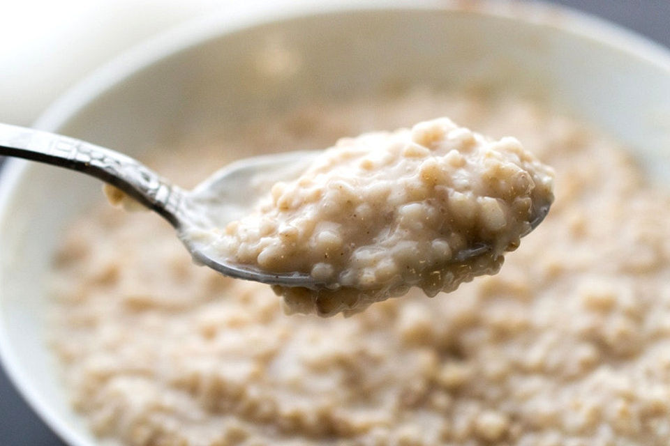 Traditionelles schottisches Porridge