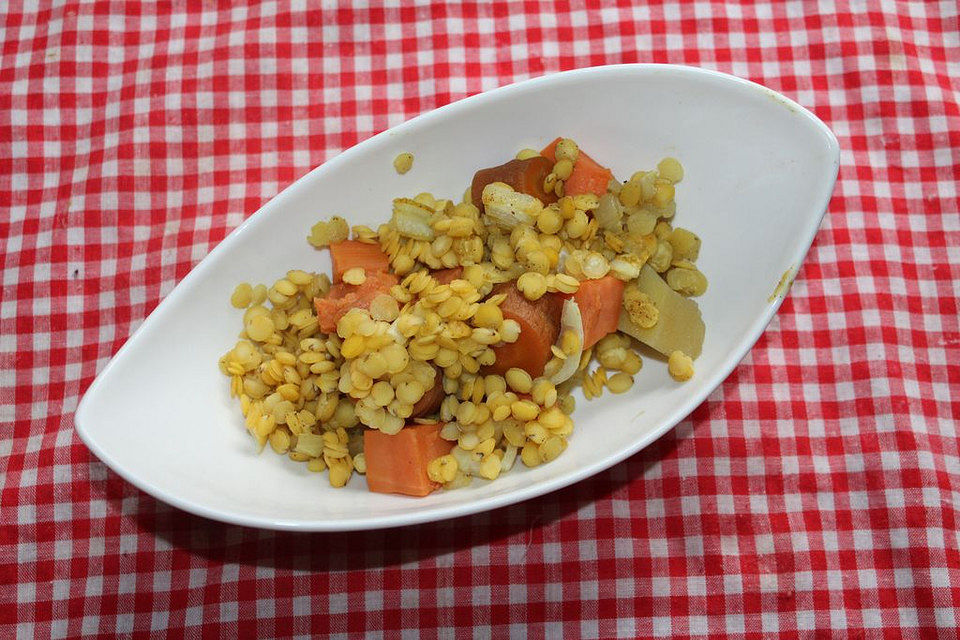 Linsensuppe mit Süßkartoffeln