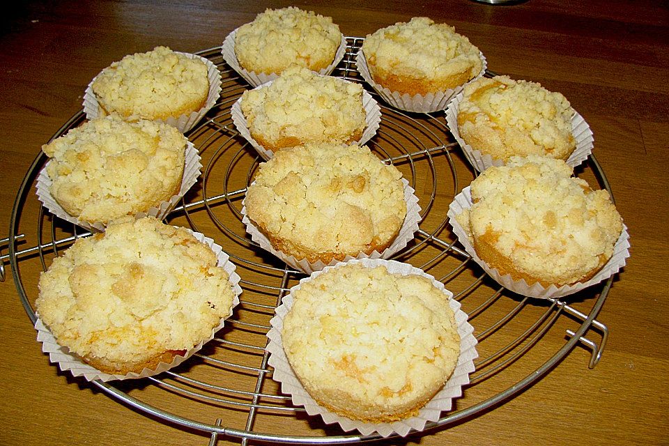 Goldige Pfirsichmuffins