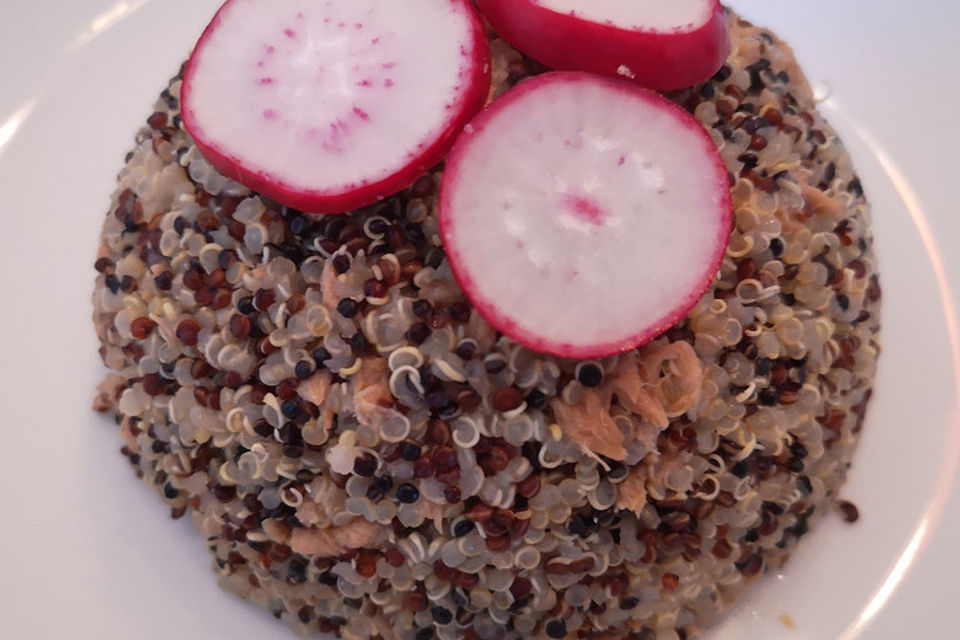 Thunfisch-Quinoa-Salat