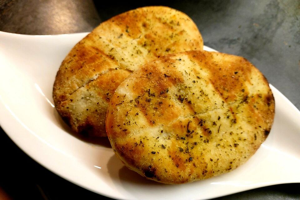 Naan-Brot