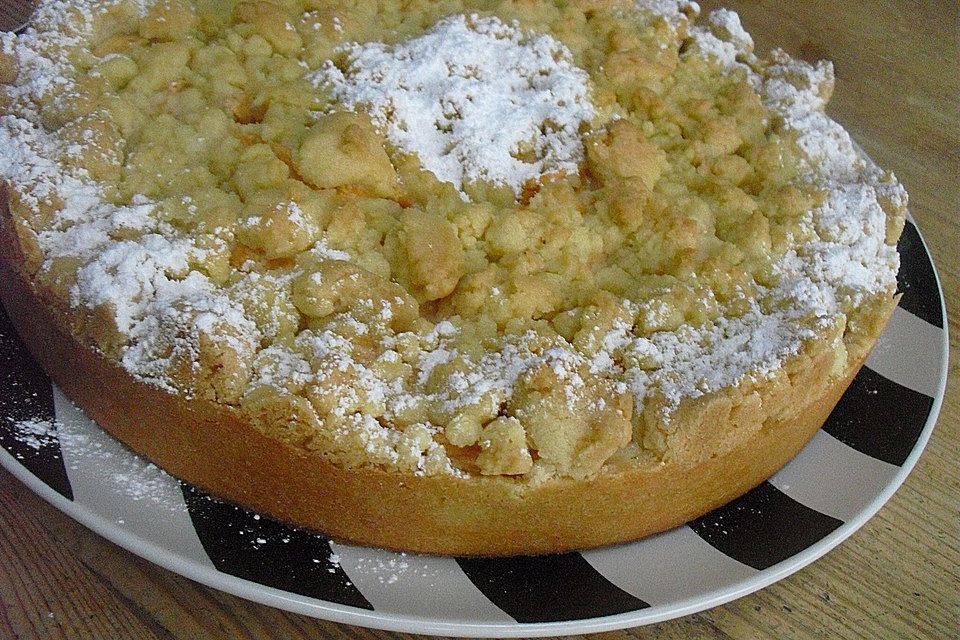 Marzipan - Apfelkuchen mit Streuseln