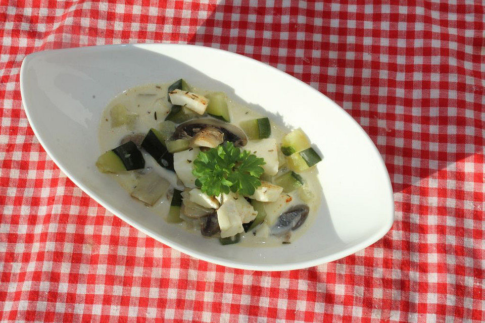 Zucchini-Pilzsoße