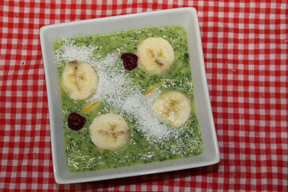 Grüne Smoothie Bowl