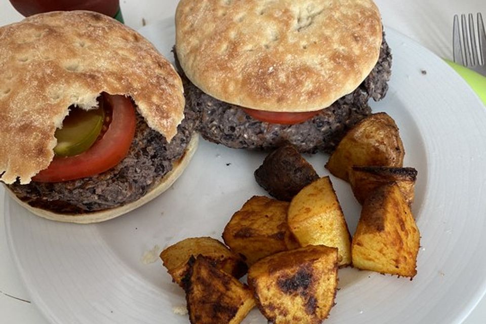 Vegane schwarze Bohnen-Burger