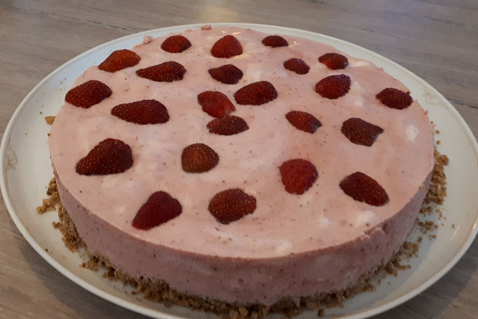 Erdbeertorte ohne Backen