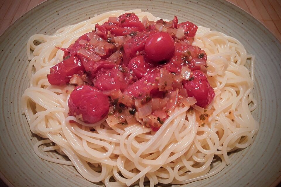 Kirschtomaten-Ragout