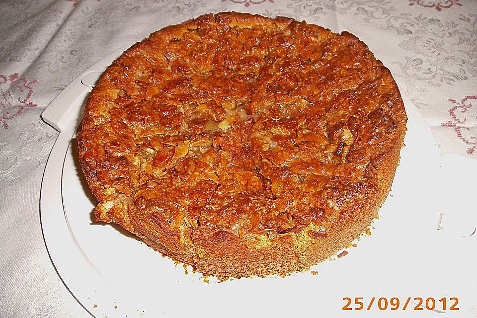 Apfelkuchen mit Mandeldecke