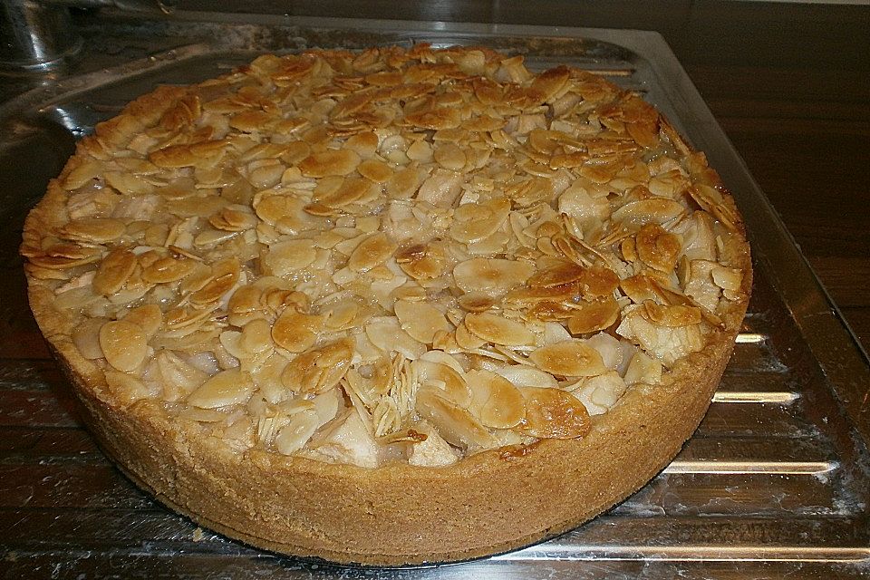 Apfelkuchen mit Mandeldecke