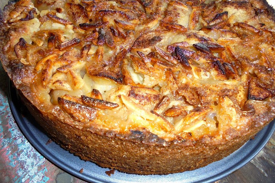 Apfelkuchen mit Mandeldecke