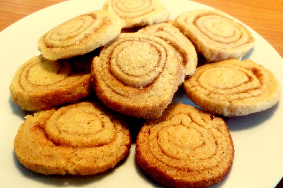 Cinnamon Roll Cookies