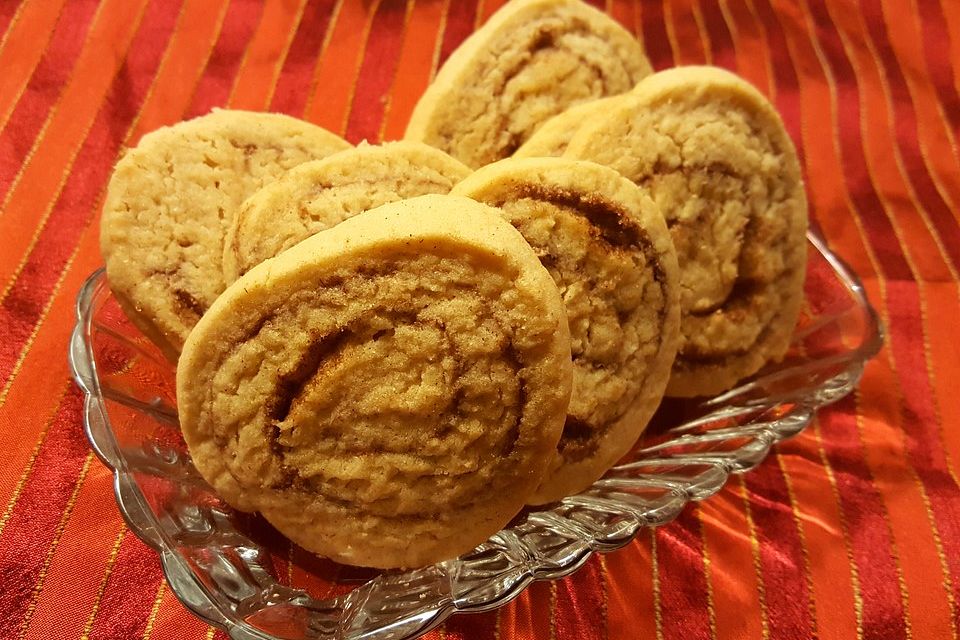 Cinnamon Roll Cookies