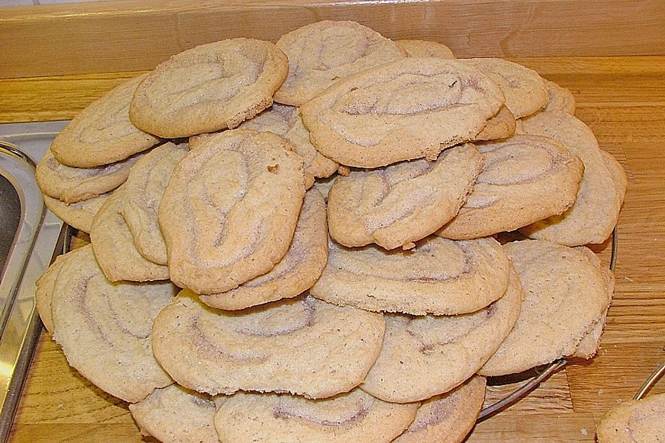 Cinnamon Roll Cookies