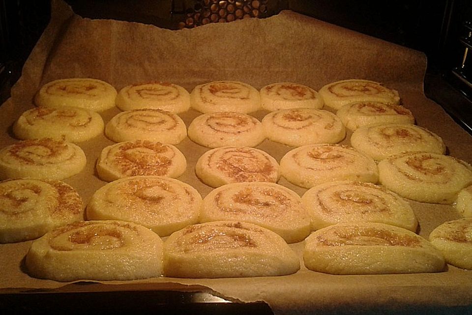 Cinnamon Roll Cookies