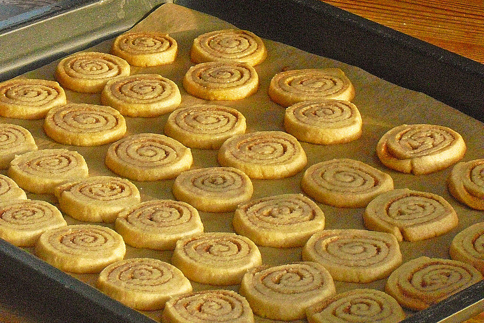 Cinnamon Roll Cookies