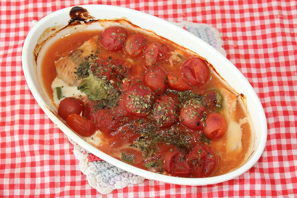 Ofenlachs mit Cherrytomaten