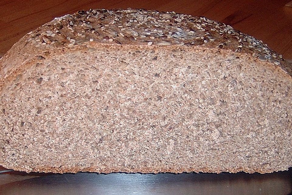 Einfaches Buttermilch - Vollkornbrot