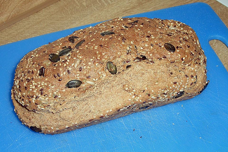 Einfaches Buttermilch - Vollkornbrot