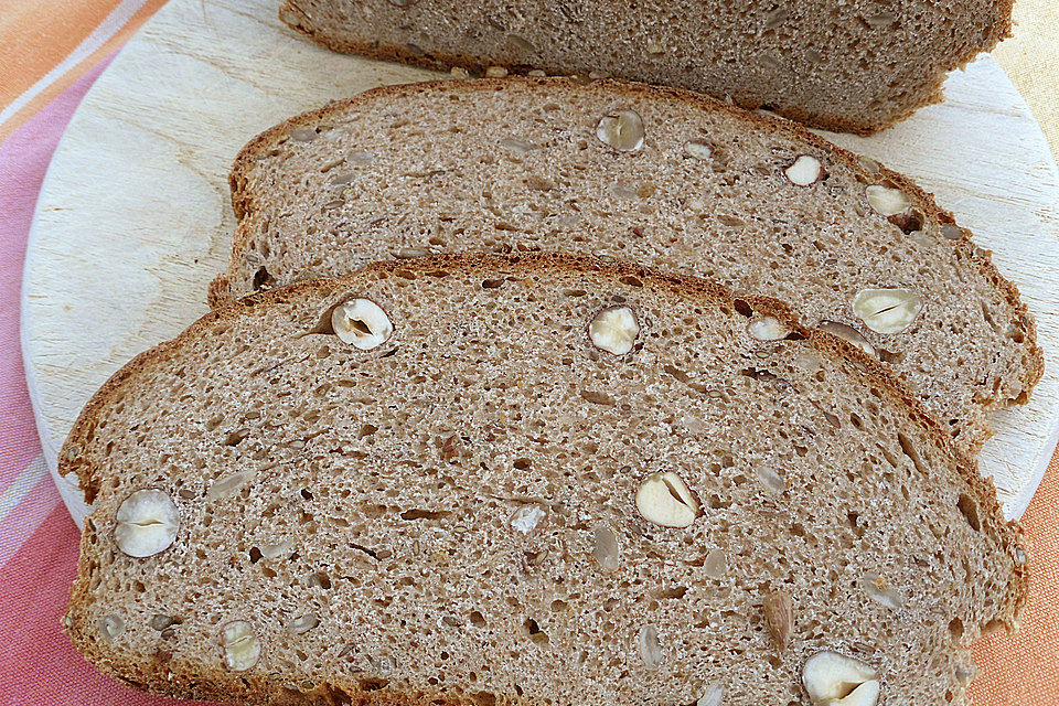 Einfaches Buttermilch - Vollkornbrot