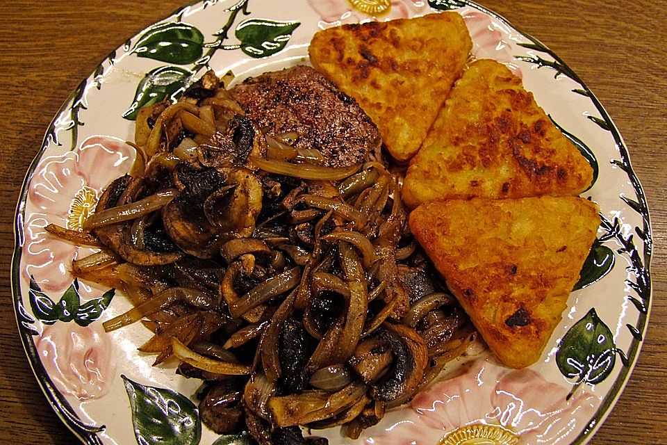 Filetsteak mit Röstzwiebeln