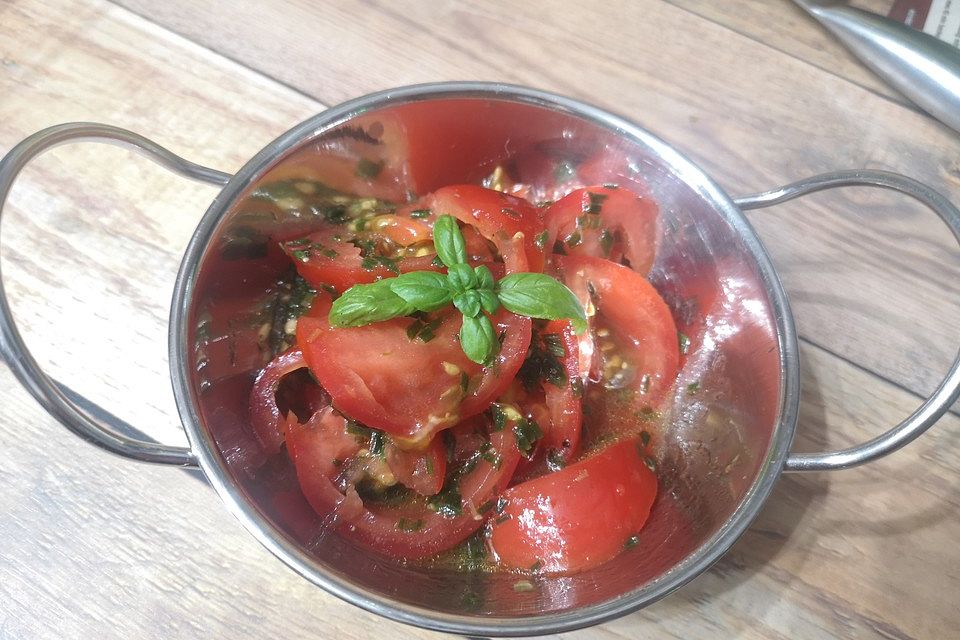 Gabys Tomatensalat