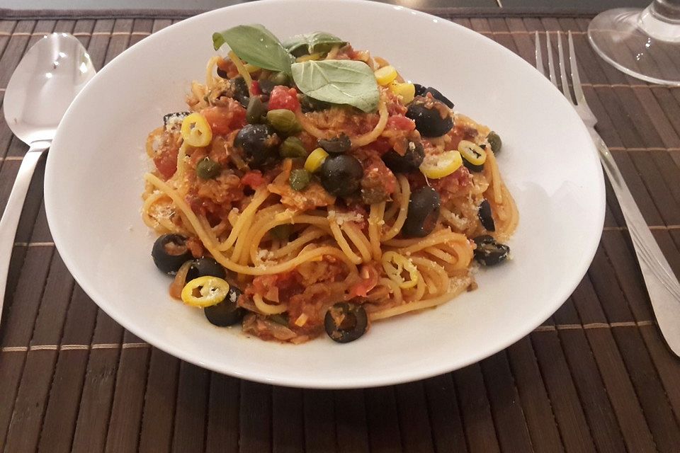 Spaghetti alla Puttanesca