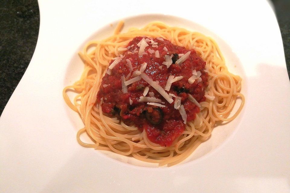 Spaghetti alla Puttanesca