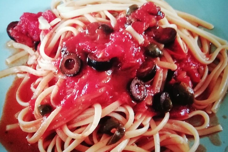 Spaghetti alla Puttanesca