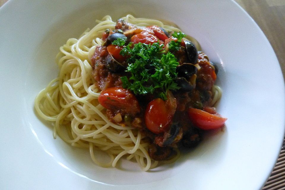 Spaghetti alla Puttanesca