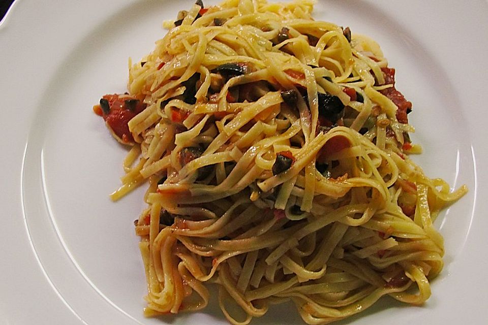 Spaghetti alla Puttanesca