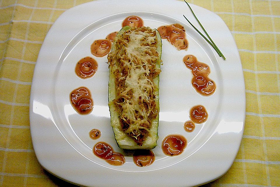 Gefüllte Zucchini mit Couscous