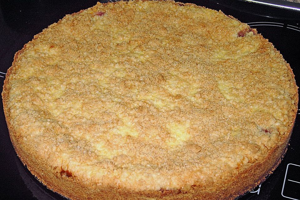 Krümeltorte mit Kirsch-Quarkfüllung