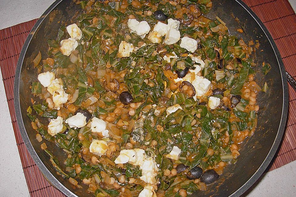 Bohnen-Mangold-Feta-Pfanne