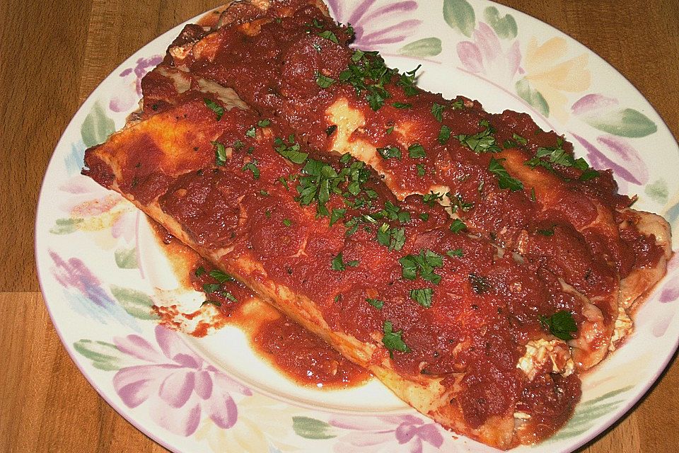 Enchiladas mit Hähnchenfüllung