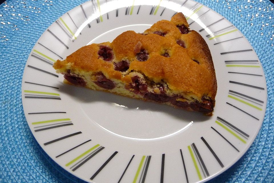 Crème fraîche Kirschkuchen