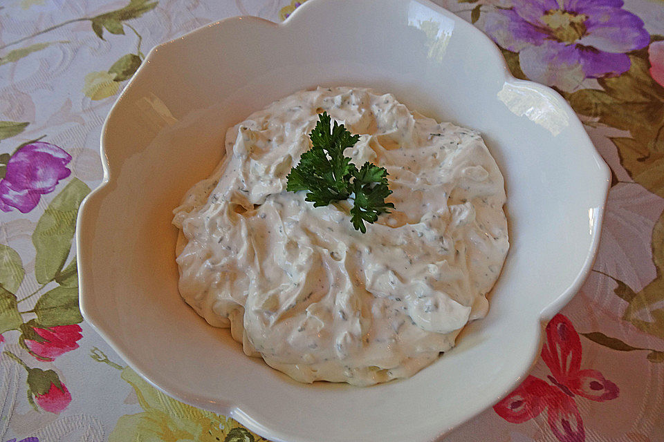 Quarkcreme für Ofenkartoffeln