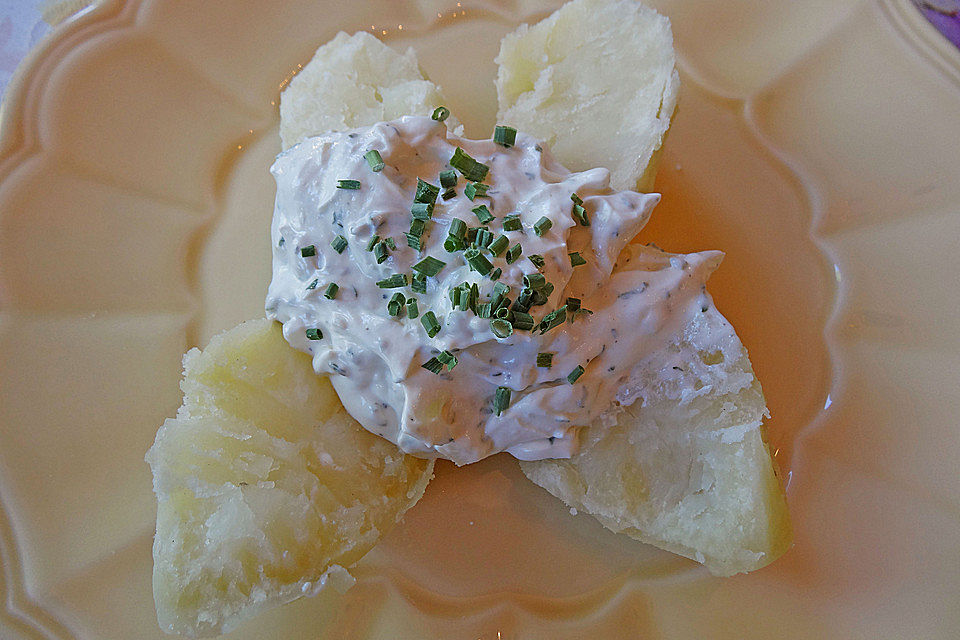 Quarkcreme für Ofenkartoffeln