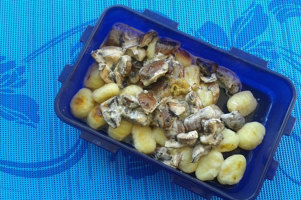 Schnelle Gnocchi mit Champignons