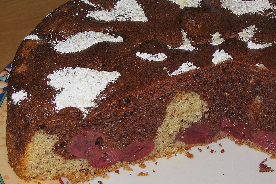 Kirsch - Haselnuss - Kuchen