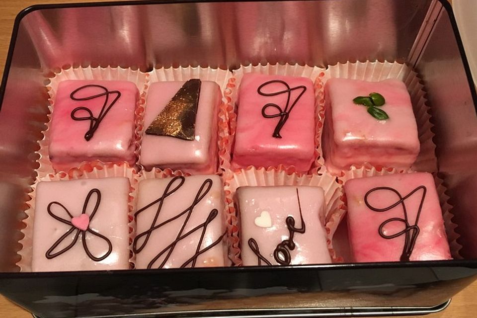 Petits Fours