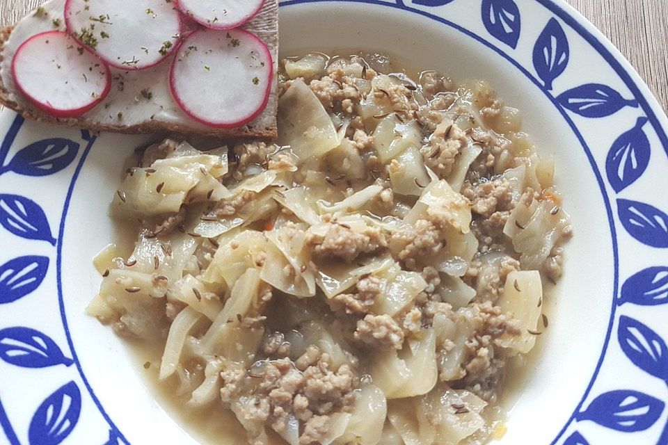 Hackfleisch - Weißkohl - Pfanne