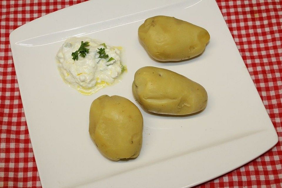 Pellkartoffeln mit Quark