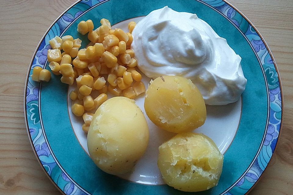 Pellkartoffeln mit Quark