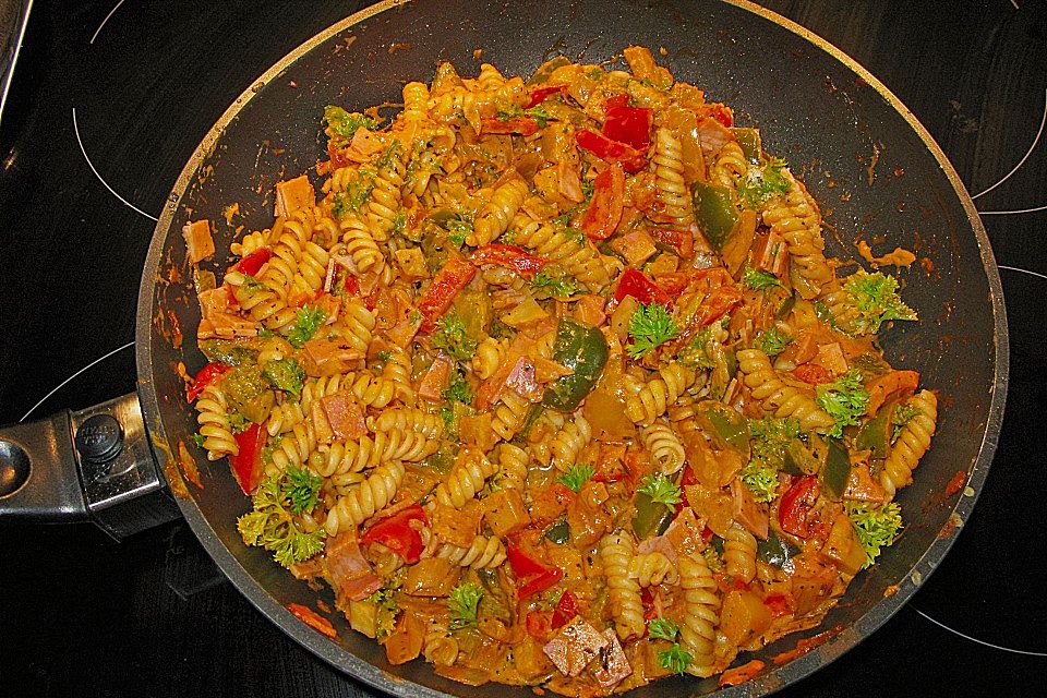 Pasta mit Gemüse