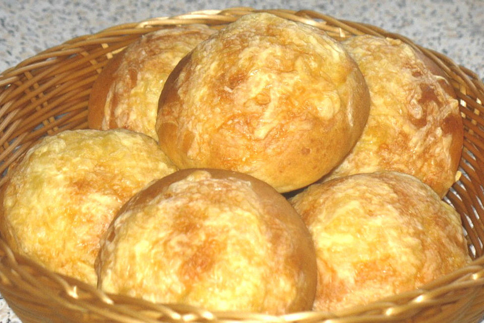 Käsebrötchen