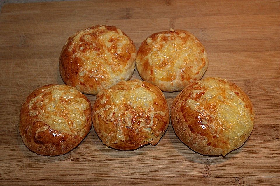 Käsebrötchen